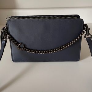 Coach signature chain crossbody